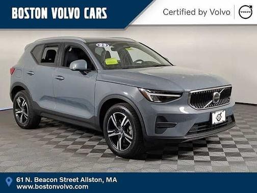 Thunder Grey 2023 Volvo XC40 Core
