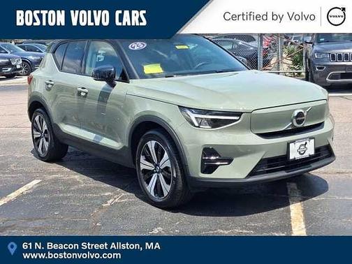 Sage Green 2023 Volvo XC40 Recharge Pure Electric Core