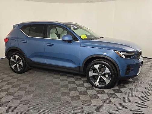 Fjord Blue 2024 Volvo XC40 Plus
