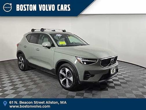 2023 Volvo XC40 Plus