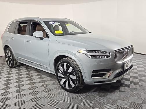2024 Volvo XC90 Recharge Plug-In Hybrid Ultimate