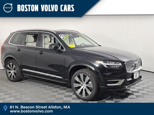 2025 Volvo XC90 Plug-In Hybrid T8 Plus