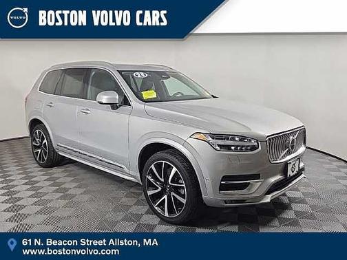 2023 Volvo XC90 Plus