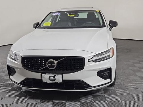2025 Volvo S60 B5 AWD Core