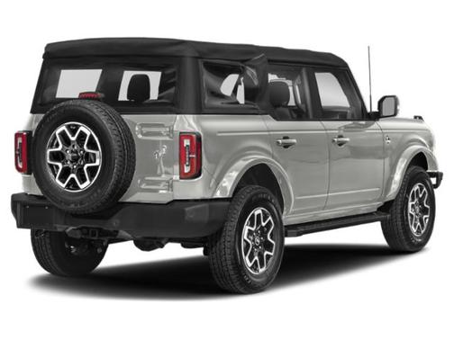 Iconic Silver Metallic 2023 Ford Bronco Outer Banks