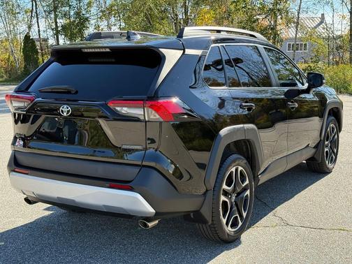 2019 Toyota RAV4 Adventure