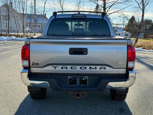 2017 Toyota Tacoma Base