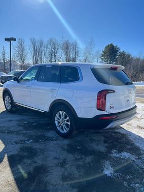 2022 Kia Telluride LX