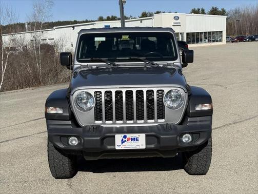 2020 Jeep Gladiator Sport S