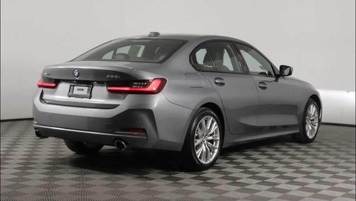 Skyscraper Grey Metallic 2023 BMW 330 xDrive