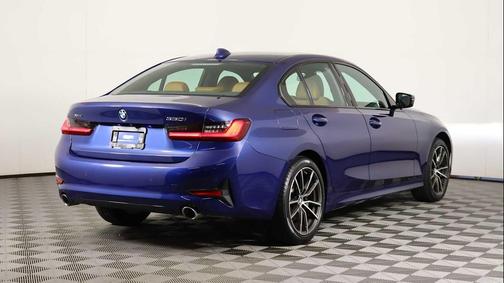 2022 BMW 330 xDrive