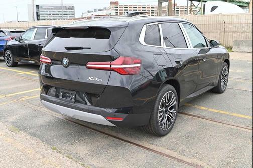 Black Sapphire Metallic 2026 BMW X3 30 xDrive