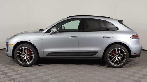 2022 Porsche Macan S