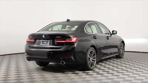 2022 BMW 330 xDrive