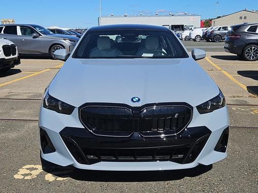 2026 BMW i5 xDrive40