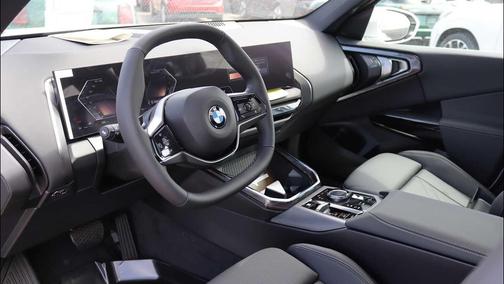 Mineral White Metallic 2026 BMW X3 30 xDrive