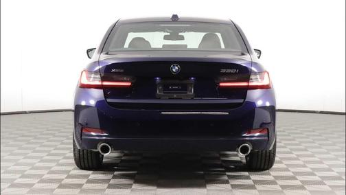 Tanzanite Blue II Metallic 2026 BMW 330 xDrive