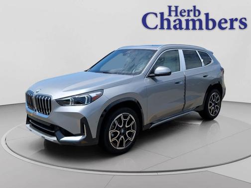 Space Silver Metallic 2026 BMW X1 xDrive28i