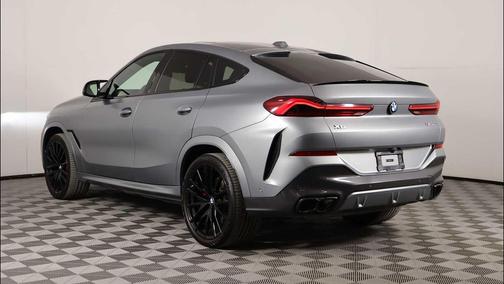 2024 BMW X6 M60i