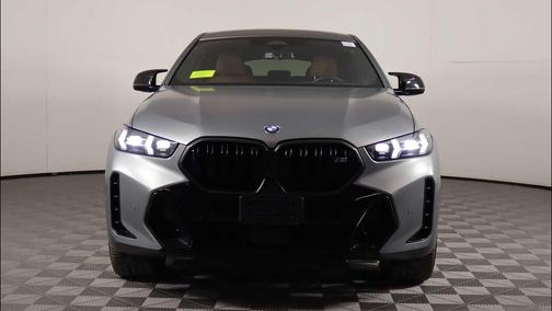 2024 BMW X6 M60i