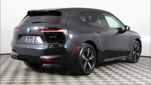 2024 BMW iX xDrive50