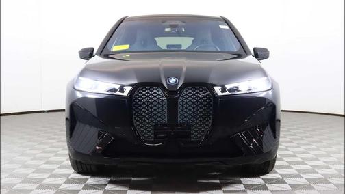 2024 BMW iX xDrive50