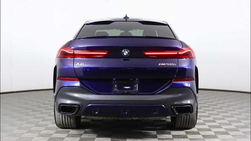 2023 BMW X6 M50i