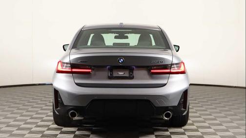 2023 BMW 330 xDrive