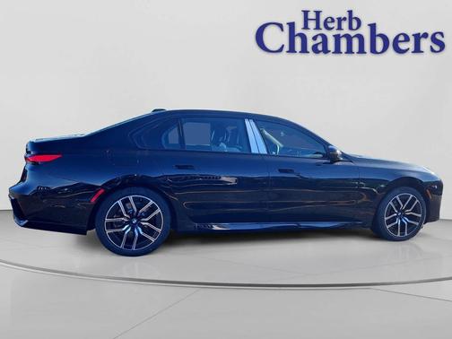 2026 BMW 740 xDrive