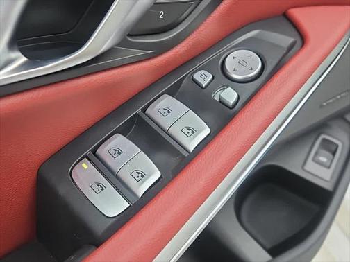 2025 BMW 330 i xDrive