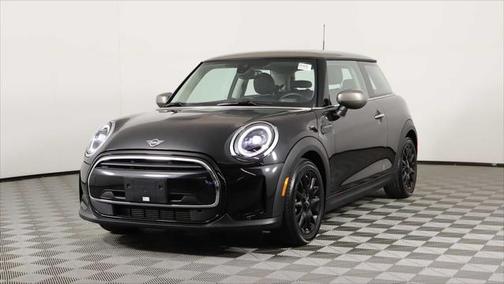 2023 MINI Hardtop Cooper