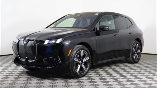 2026 BMW iX xDrive60