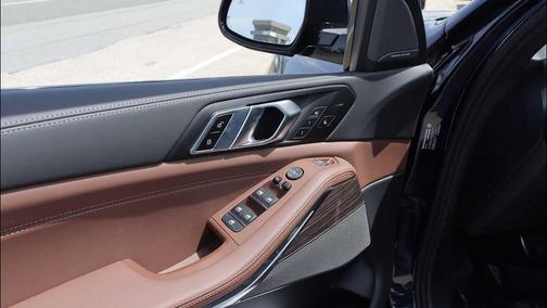 0416 Carbon Black Metallic 2026 BMW X5 xDrive40i