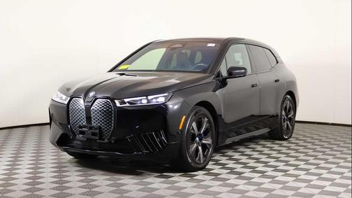 2025 BMW iX M60