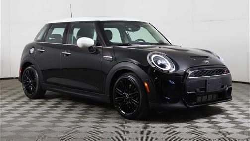 2023 MINI Hardtop Cooper S