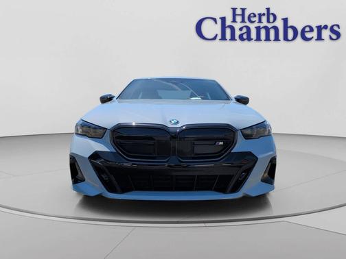 Brooklyn Grey Metallic 2026 BMW i5 M60
