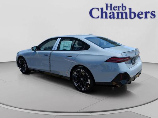 Brooklyn Grey Metallic 2026 BMW i5 M60