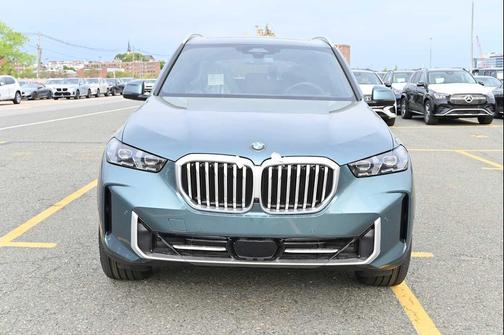 Blue Ridge Mountain Metallic 2026 BMW X5 xDrive40i