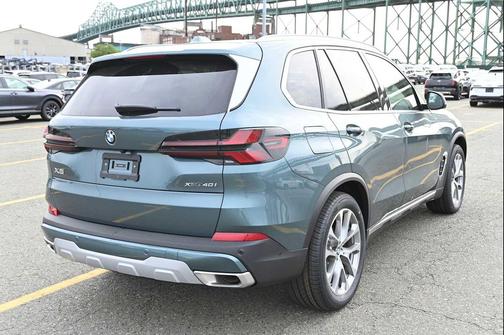 Blue Ridge Mountain Metallic 2026 BMW X5 xDrive40i