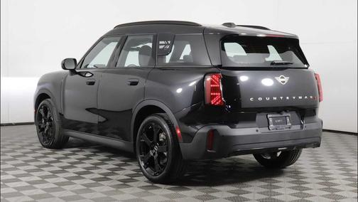 Midnight Black II 2025 MINI Countryman Cooper S ALL4