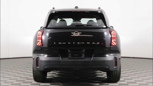 Midnight Black II 2025 MINI Countryman Cooper S ALL4