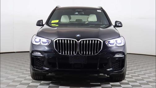Black Sapphire Metallic 2019 BMW X5 xDrive50i