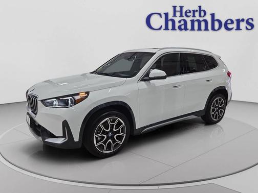 Alpine White 2026 BMW X1 xDrive28i