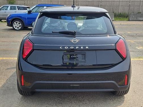 2025 MINI Hardtop Cooper