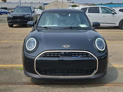 2025 MINI Hardtop Cooper