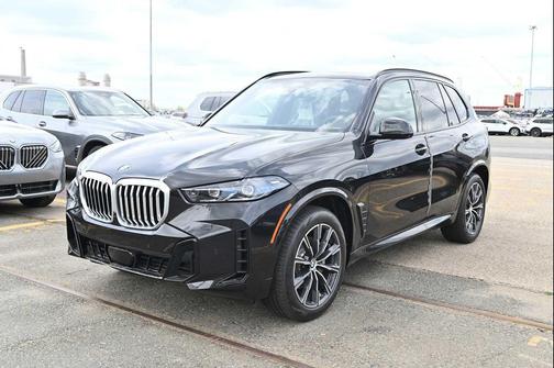 Black Sapphire Metallic 2026 BMW X5 xDrive40i