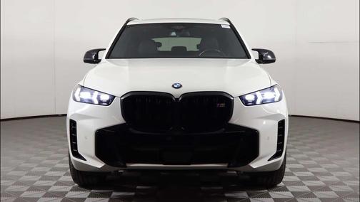 2024 BMW X5 M60i