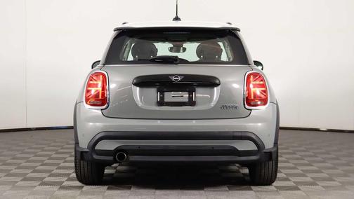 2022 MINI Hardtop Cooper