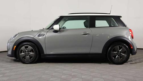 2022 MINI Hardtop Cooper