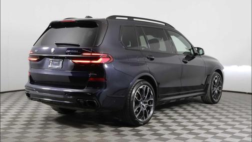 Carbon Black Metallic 2024 BMW X7 M60i